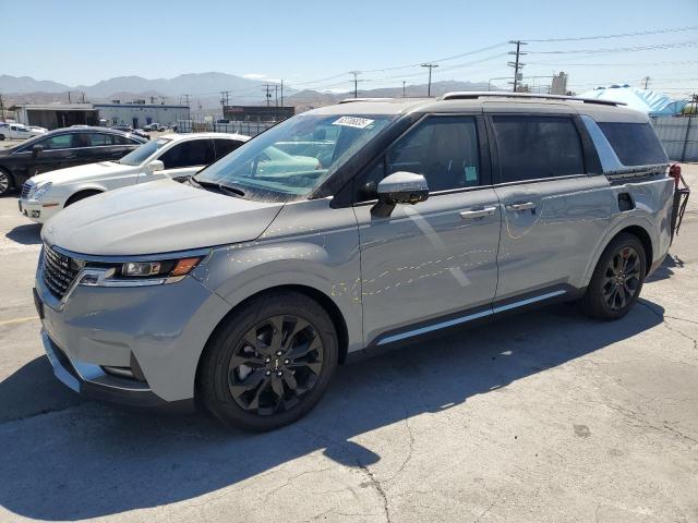  Salvage Kia Carnival