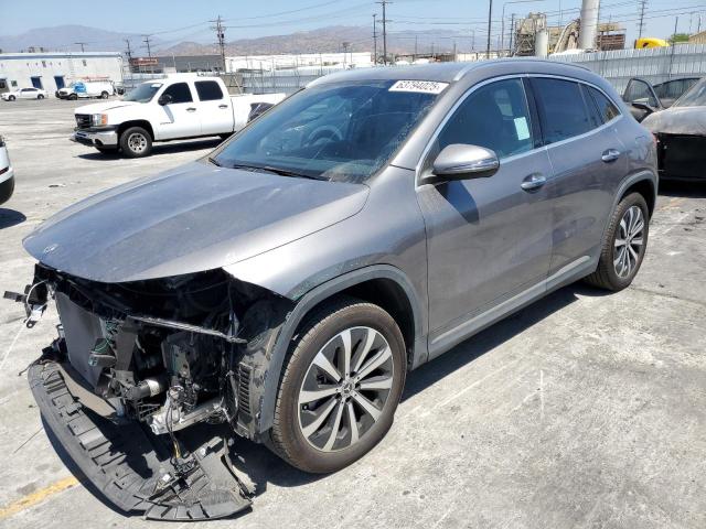  Salvage Mercedes-Benz GLA