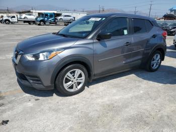  Salvage Nissan Kicks