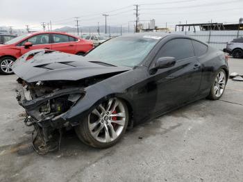  Salvage Hyundai Genesis