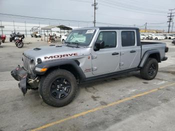  Salvage Jeep Gladiator