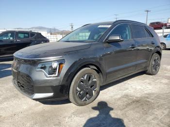  Salvage Kia Niro