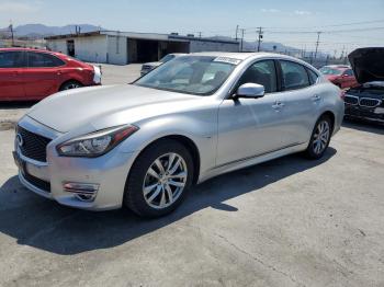  Salvage INFINITI Q70
