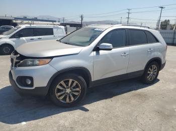  Salvage Kia Sorento