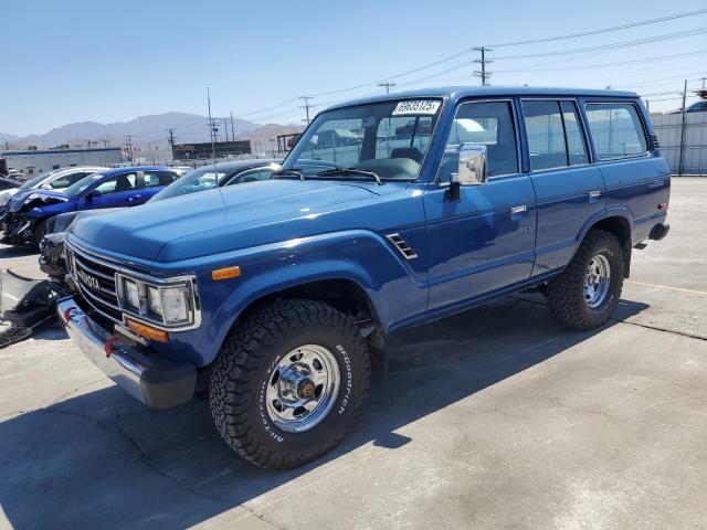  Salvage Toyota Land Cruis