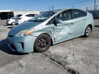  Salvage Toyota Prius