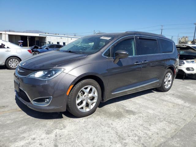  Salvage Chrysler Pacifica