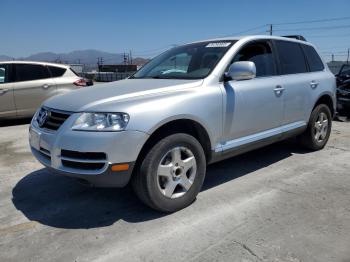  Salvage Volkswagen Touareg