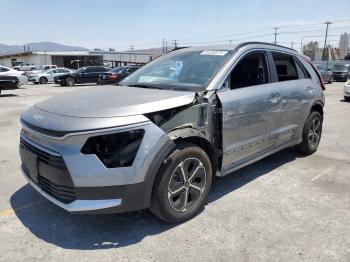 Salvage Kia Niro