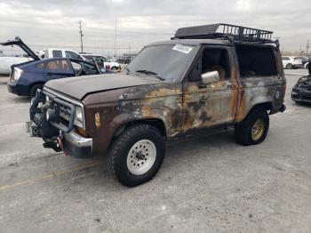  Salvage Ford Bronco