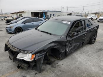 Salvage Chrysler 300