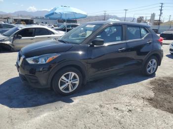  Salvage Nissan Kicks