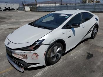  Salvage Toyota Prius