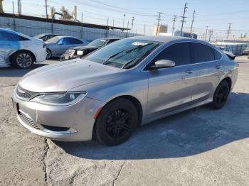  Salvage Chrysler 200