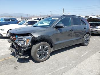  Salvage Kia Niro
