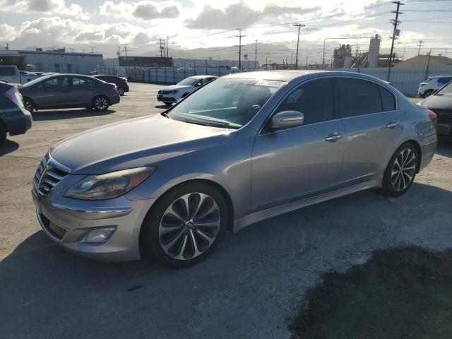  Salvage Hyundai Genesis