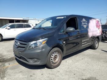  Salvage Mercedes-Benz Metris