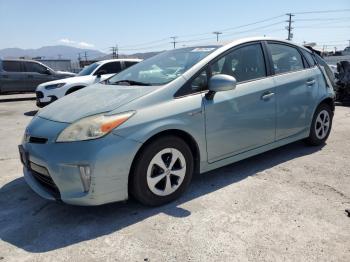 Salvage Toyota Prius