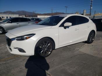  Salvage Mazda 3