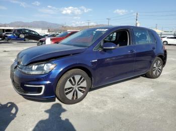  Salvage Volkswagen Golf