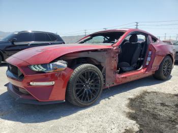  Salvage Ford Mustang