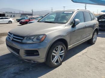  Salvage Volkswagen Touareg