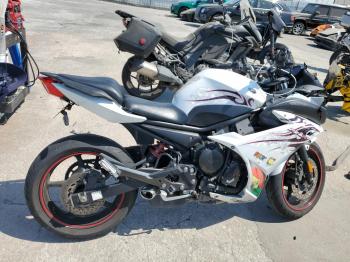  Salvage Yamaha Motorcycle