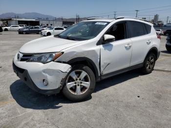  Salvage Toyota RAV4