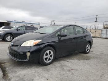  Salvage Toyota Prius