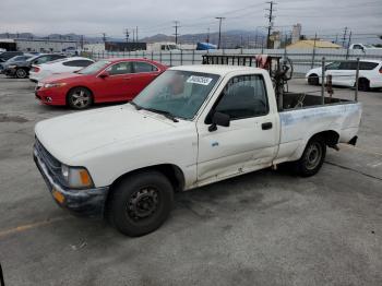  Salvage Toyota Pickup