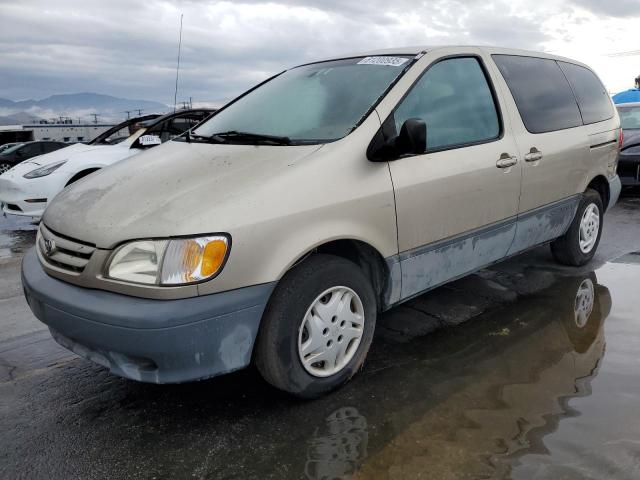  Salvage Toyota Sienna