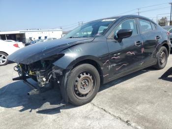  Salvage Mazda 3
