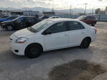  Salvage Toyota Yaris