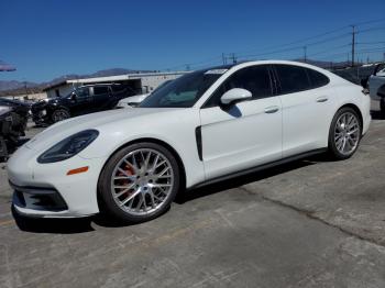  Salvage Porsche Panamera