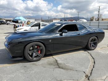  Salvage Dodge Challenger