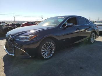  Salvage Lexus Es