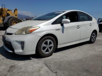  Salvage Toyota Prius