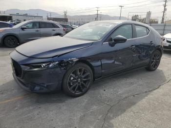  Salvage Mazda 3 Select S