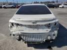 Toyota Camry Le Image 6