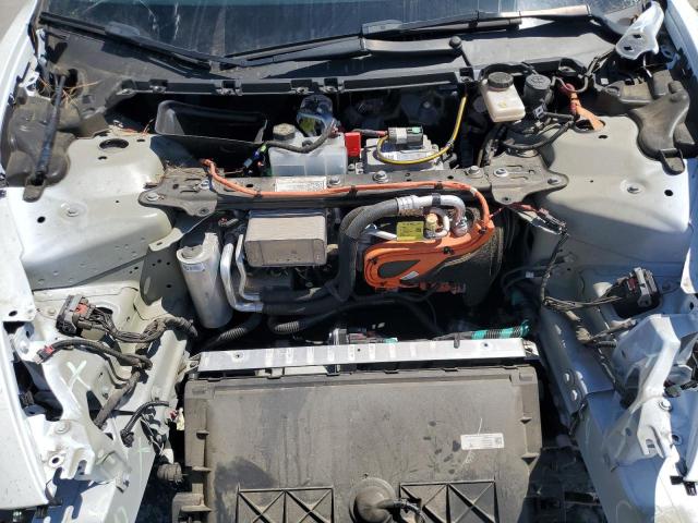 Tesla Model 3 Image 9