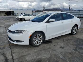  Salvage Chrysler 200