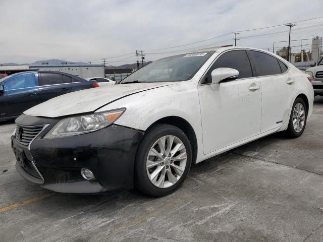  Salvage Lexus Es