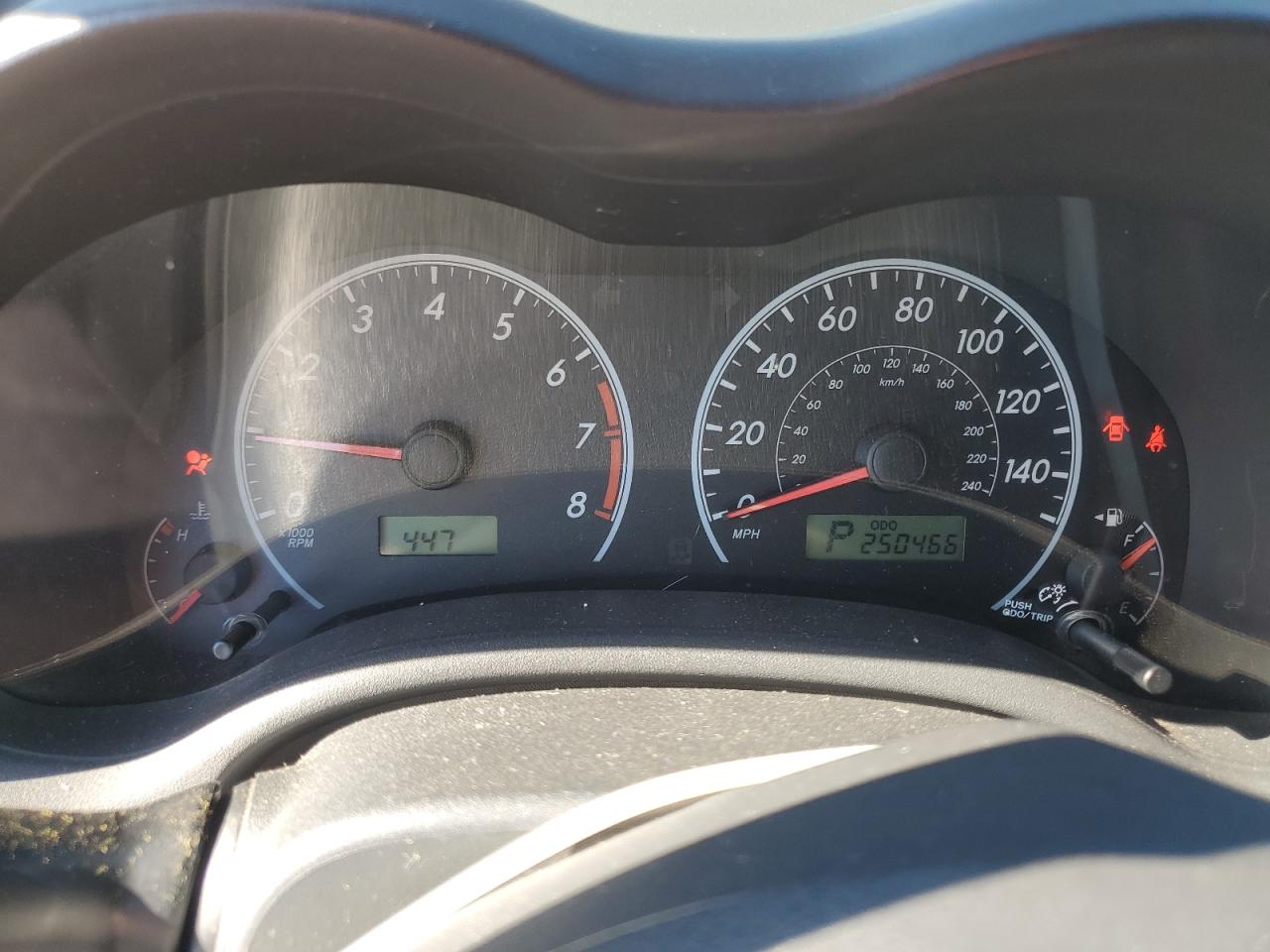 Toyota Corolla Base Image 4