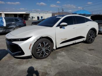  Salvage Toyota Crown Xle