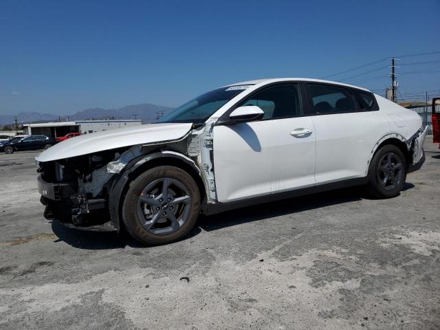  Salvage Kia K4 Lx