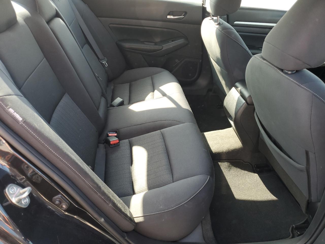 Nissan Altima Sv Image 8