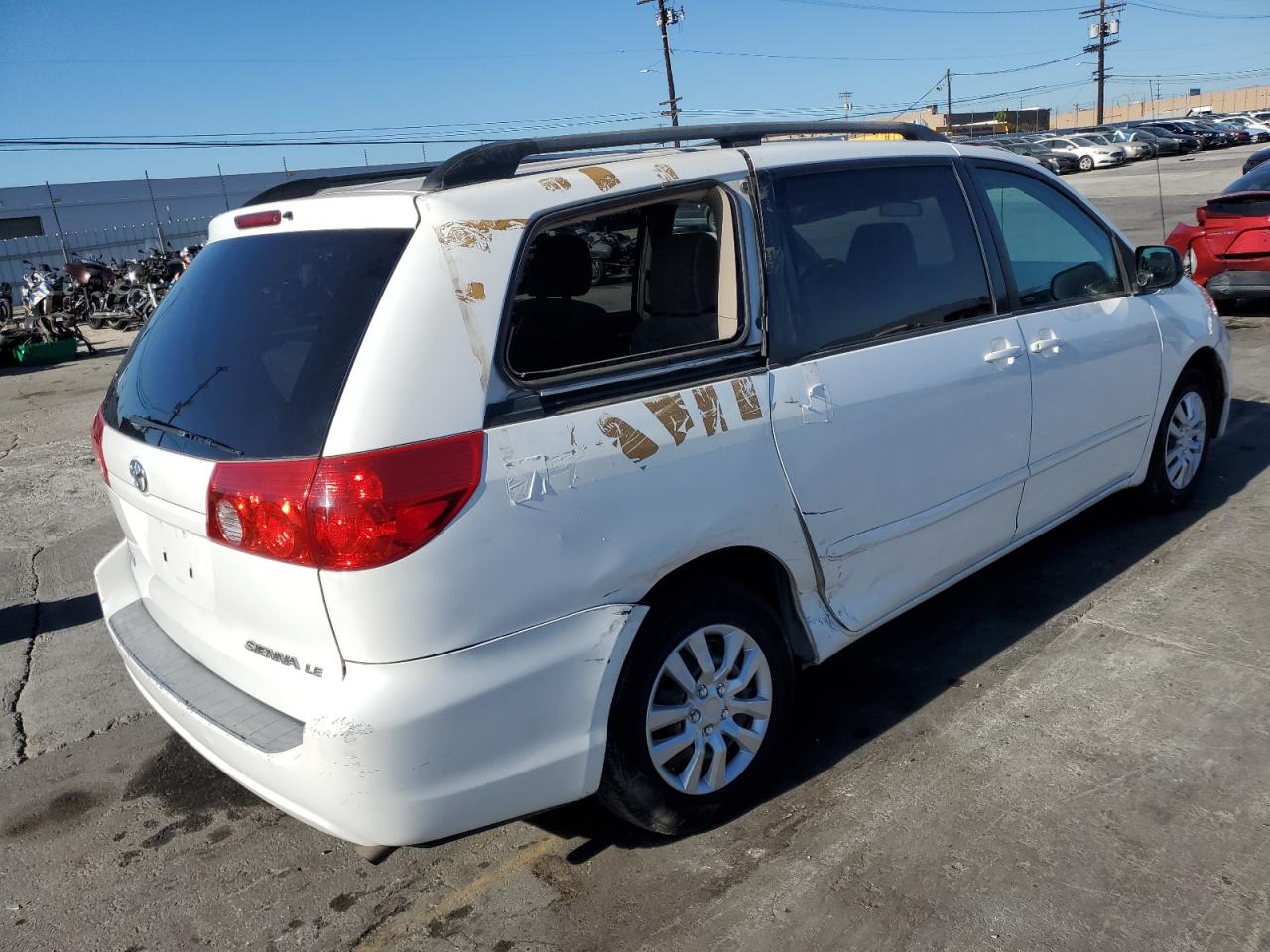 Toyota Sienna Ce Image 6