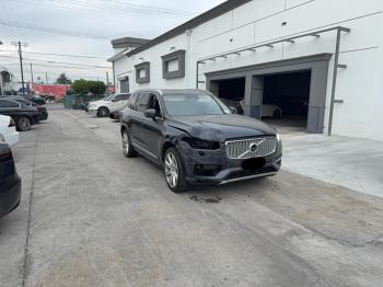  Salvage Volvo XC90