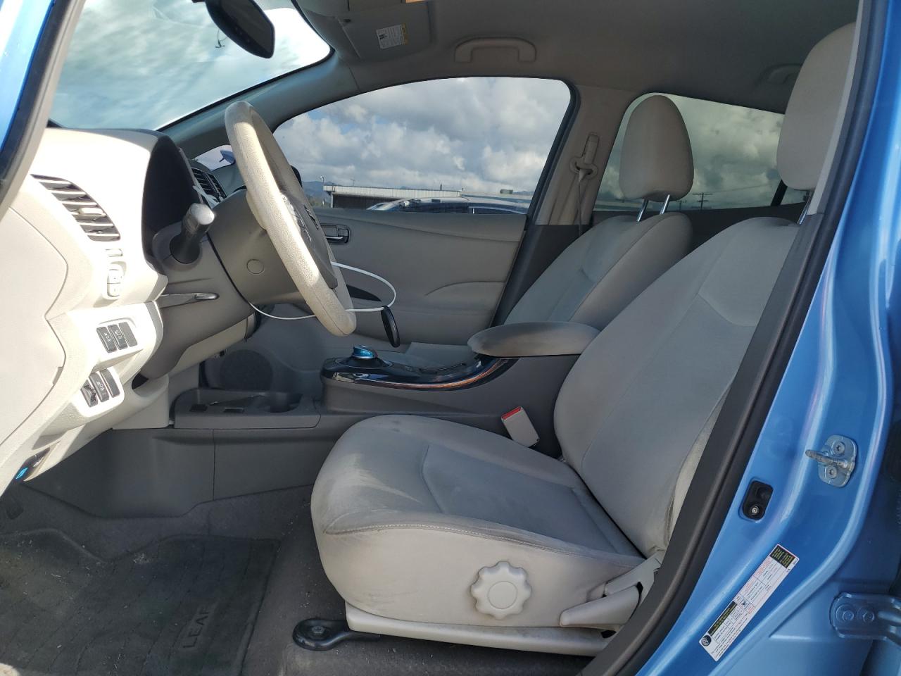 Nissan LEAF Sv Image 7