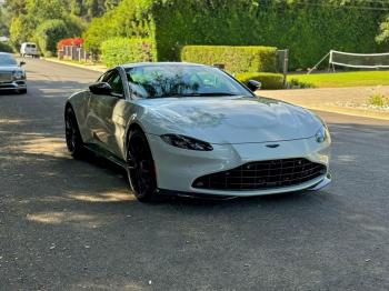  Salvage Aston Martin Vantage